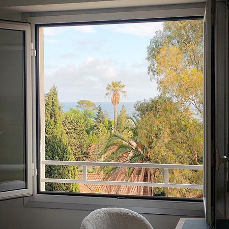 Saint-RaphaëlPlage A 200 Metres. Vue Mer Et Esterel ! Renoveアパートメント エクステリア 写真